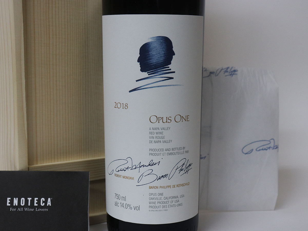 オーパスワン 2018年:ラベル