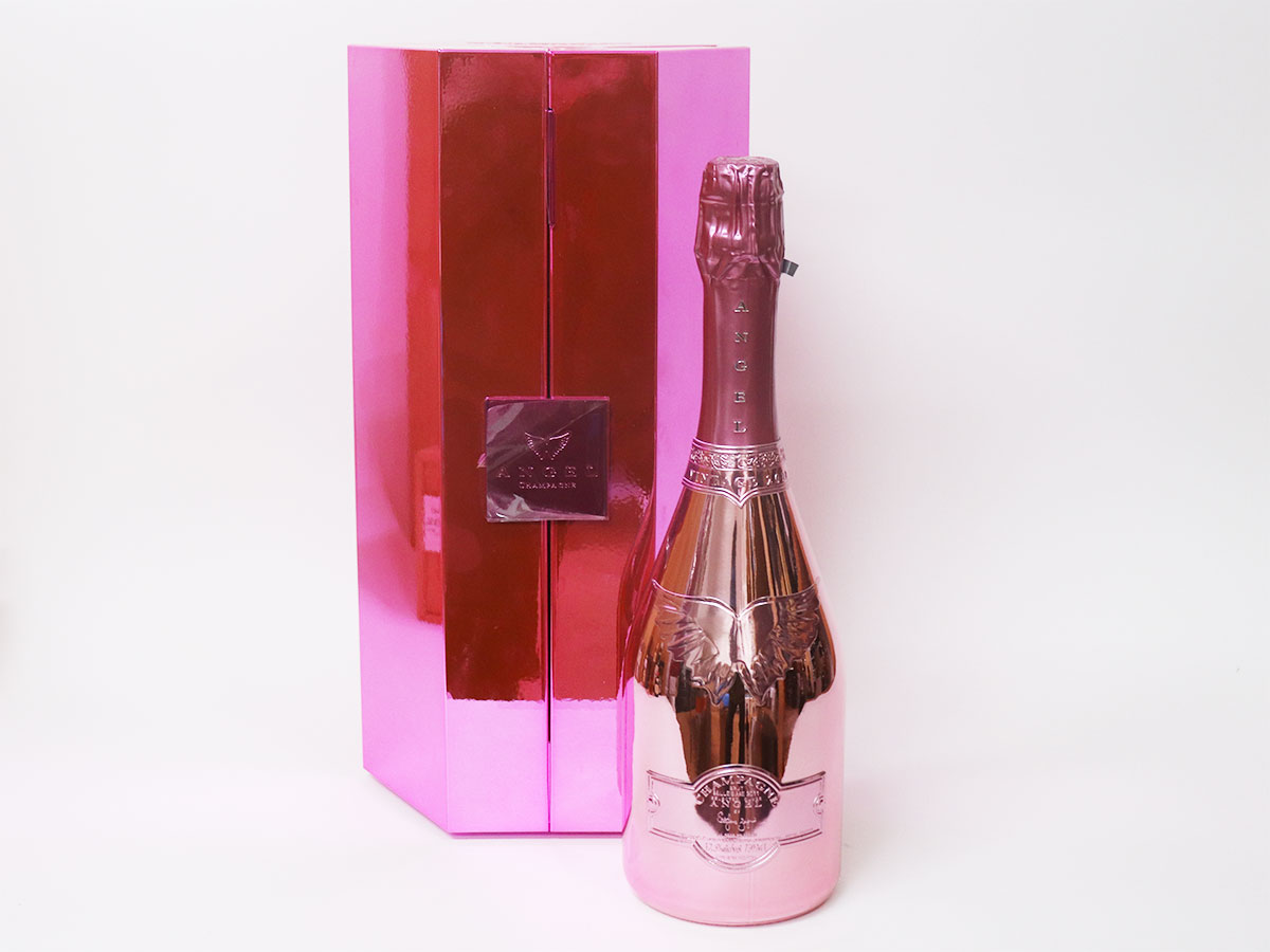 「エンジェル シャンパーニュ ブリュット ヴィンテージ 2011年 ピンク」を高価買取！特徴と現在の買取相場を査定士が解説